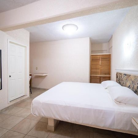 Peninsula Stays Executive Hotel Salina Cruz Buitenkant foto