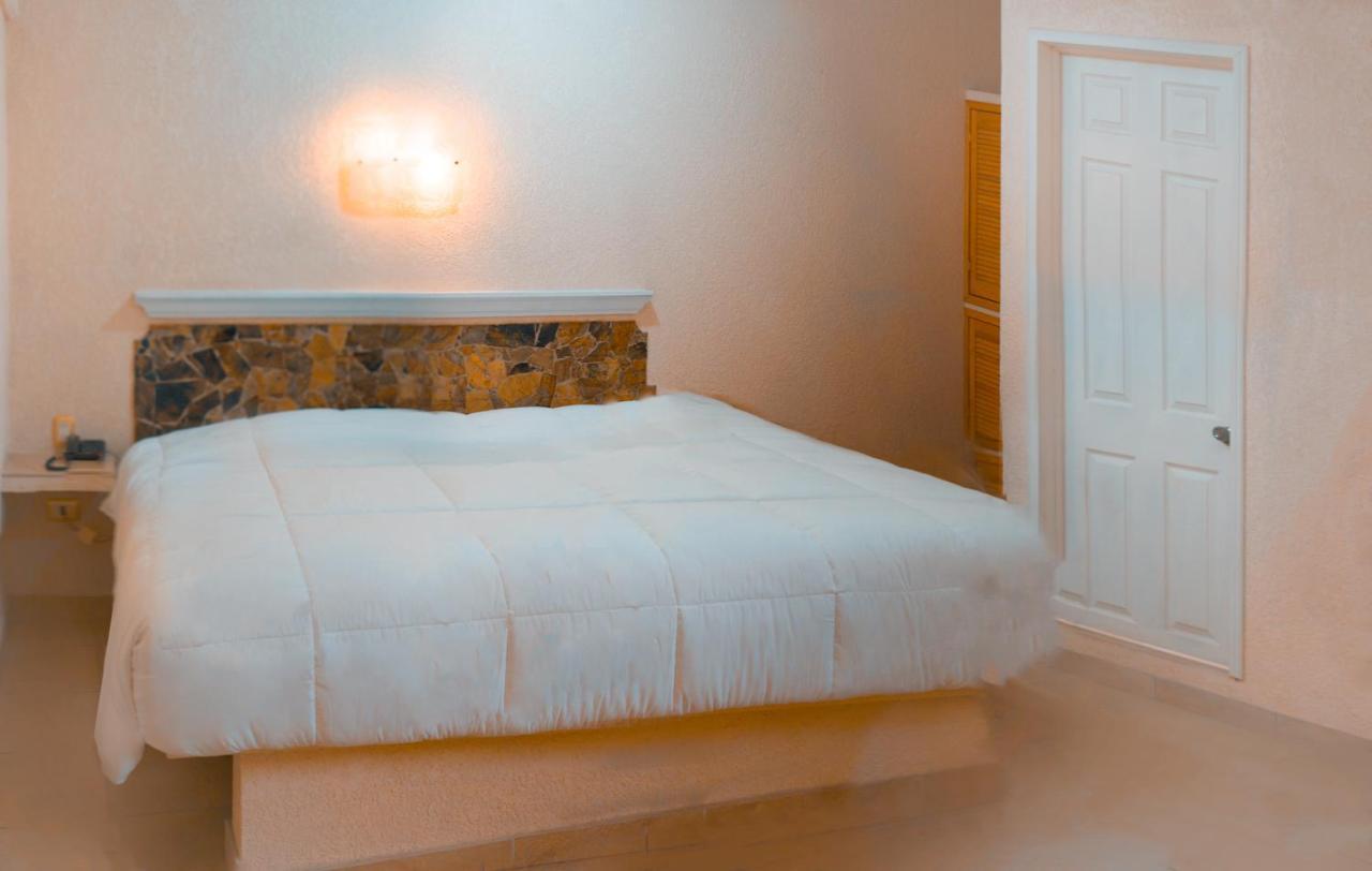 Peninsula Stays Executive Hotel Salina Cruz Buitenkant foto
